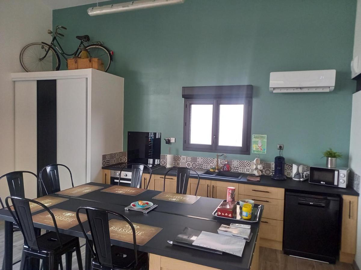 Cosy-loft Industriel , Jacuzzi , Wifi , 6 Personnes Max
